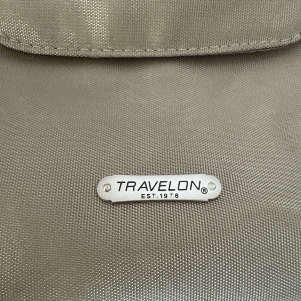 TRAVELON Anti Theft Classic Crossbody Bag In Nutmeg Rock With Adjustable Strap - Picture 9 of 11